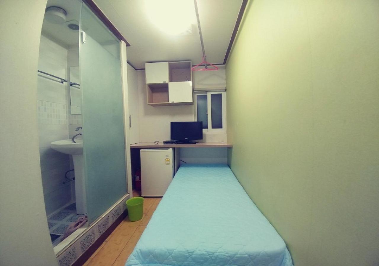 Easylivingtel *